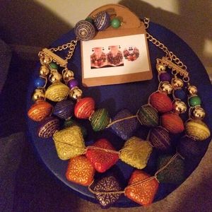 Multi-color necklace and earring set